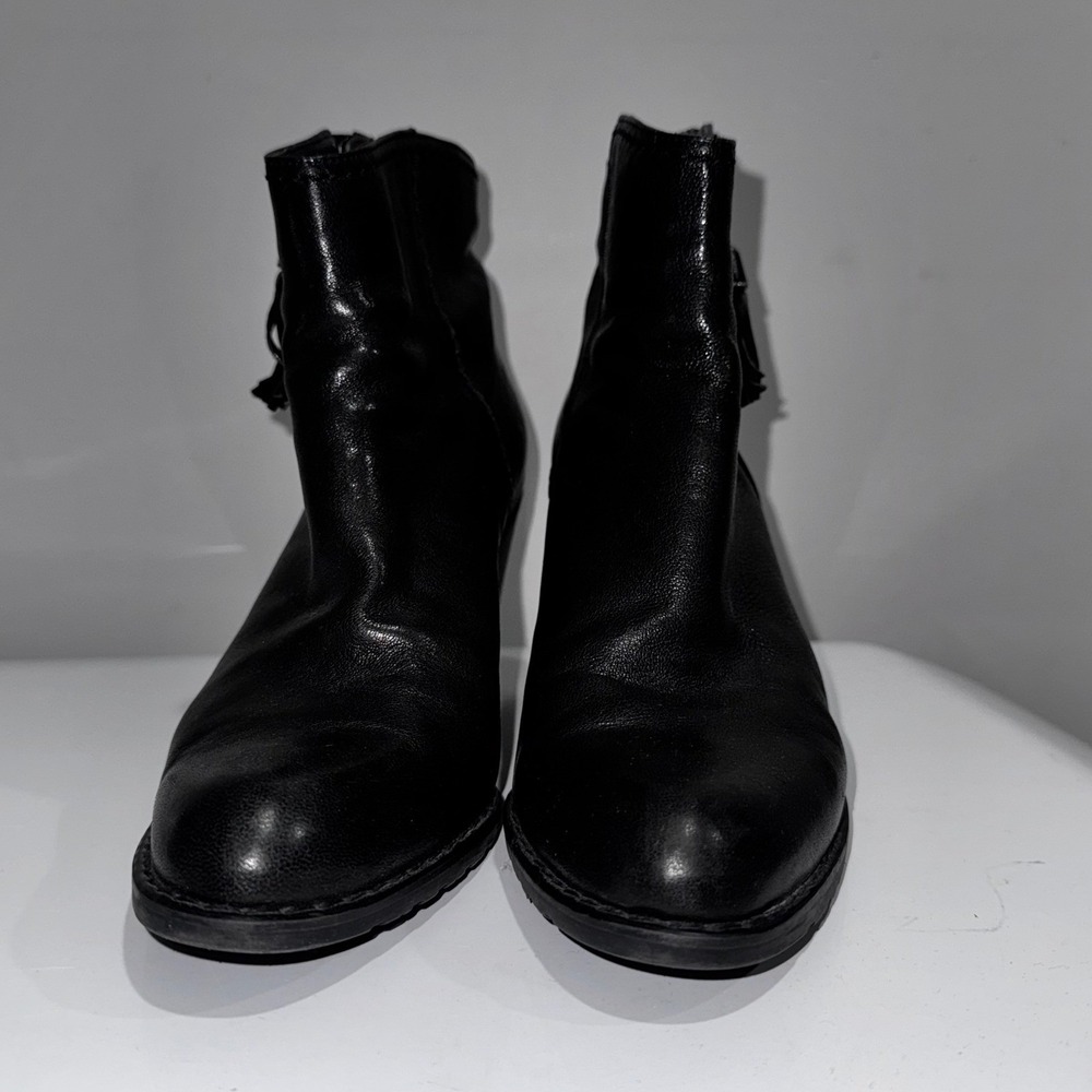 Stuart Weitzman Black Leather Tassel Side Zip Ankle Booties Block Heel Size 7 - Picture 3 of 12